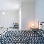 Leverblu House And Vendégház 3*