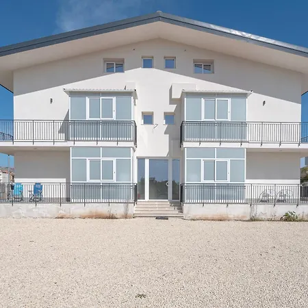 Vendégház Leverblu House And