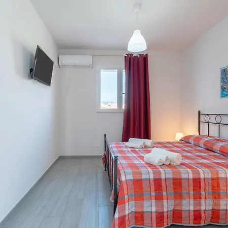 Leverblu House And Konukevi 3*